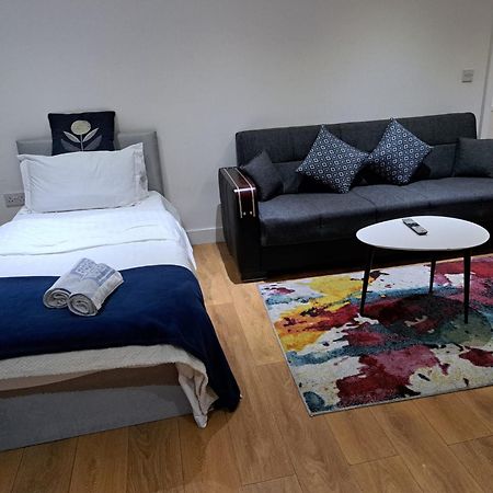 شقة Simply Relax,1 Eastham لندن المظهر الخارجي الصورة